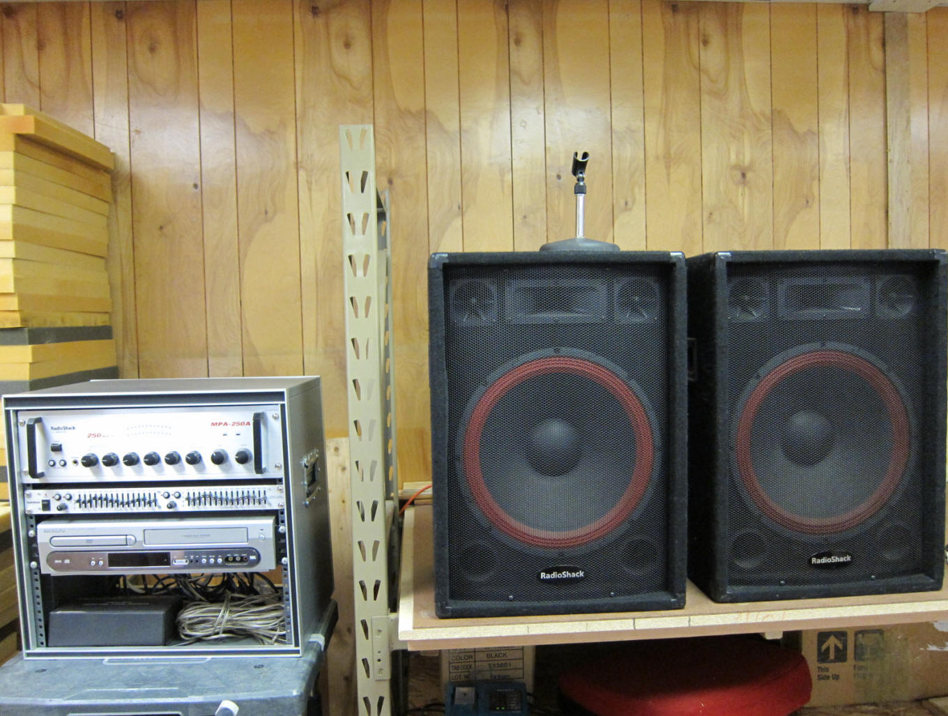 RADIO SHACK 250 WATT PA SYSTEM